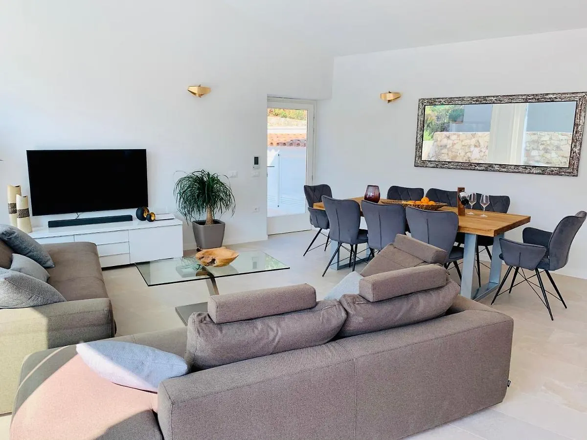بيت للعطل فيلا Neues Haus Mit Beheiztem Pool Brunella