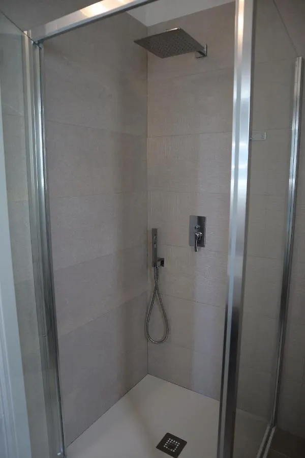 Neues Haus Mit Beheiztem Pool Villa Brunella