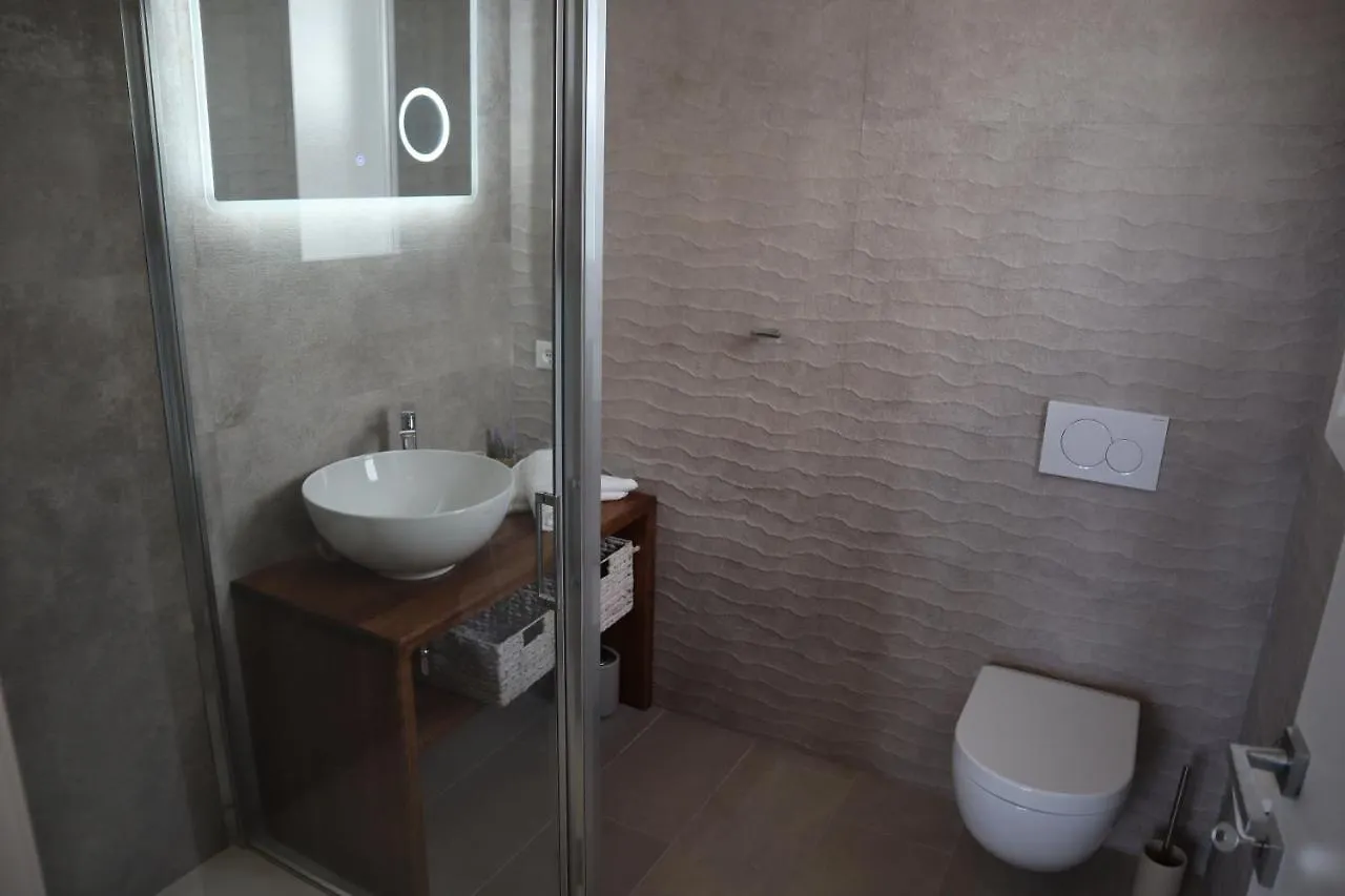 Neues Haus Mit Beheiztem Pool Villa Brunella Holiday home